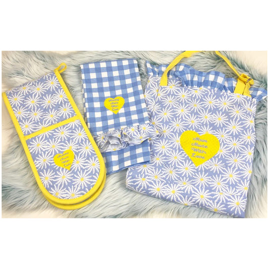 Mothers Day Three Piece Daisy Apron Set Personalised Embroidered Kitchen Apron Oven Gloves Tea Towel Set